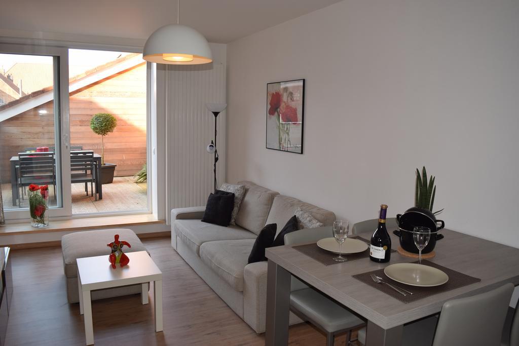 Apartment Aurora Ypres Esterno foto